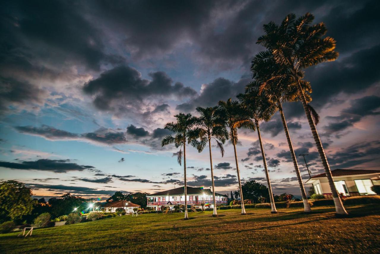 Hotel Arrayanes Del Quindio Montenegro Dış mekan fotoğraf
